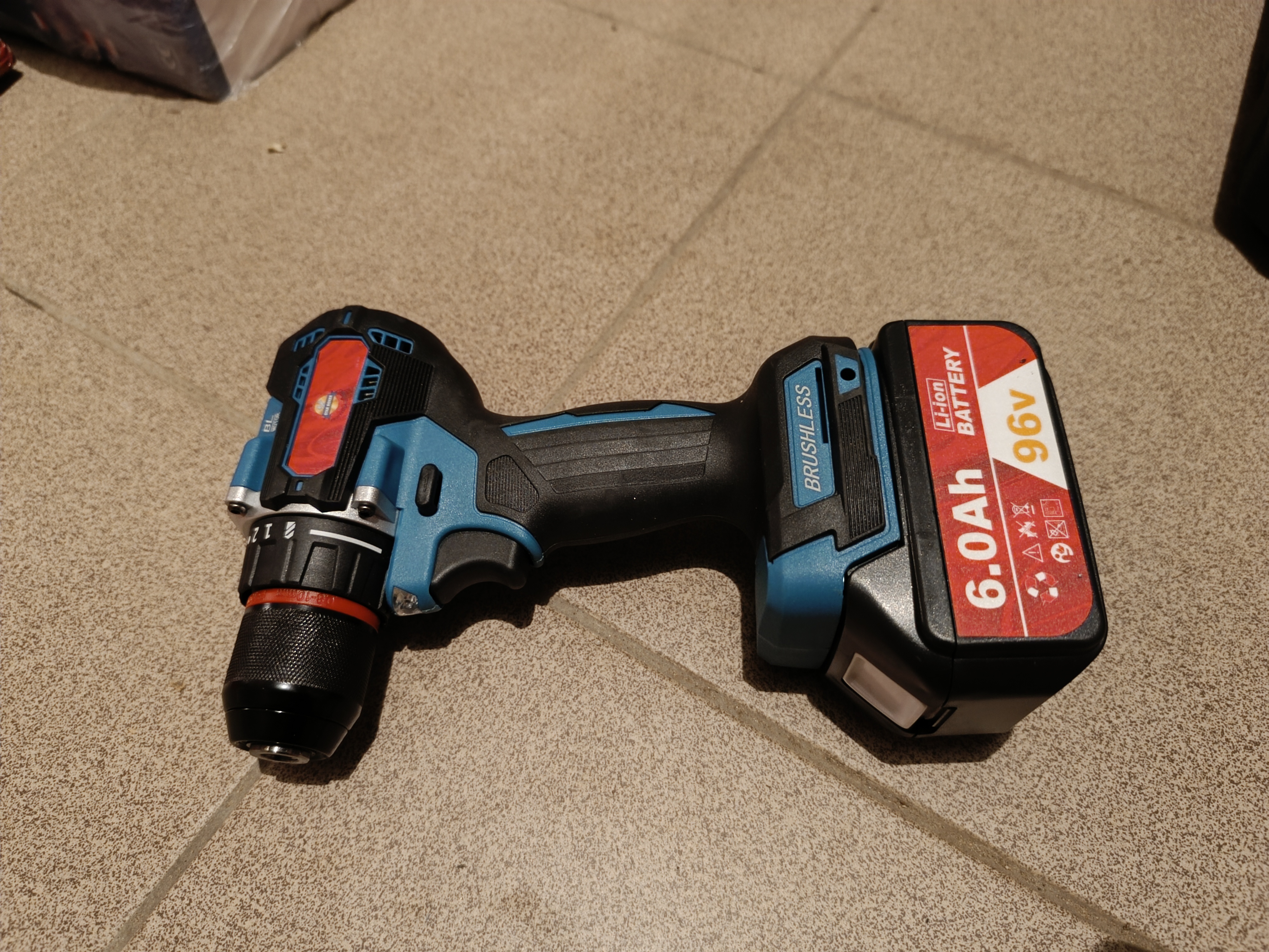 Akumuliatoriniu įrankių komplektas 4in1 STAR ROXER SR-910