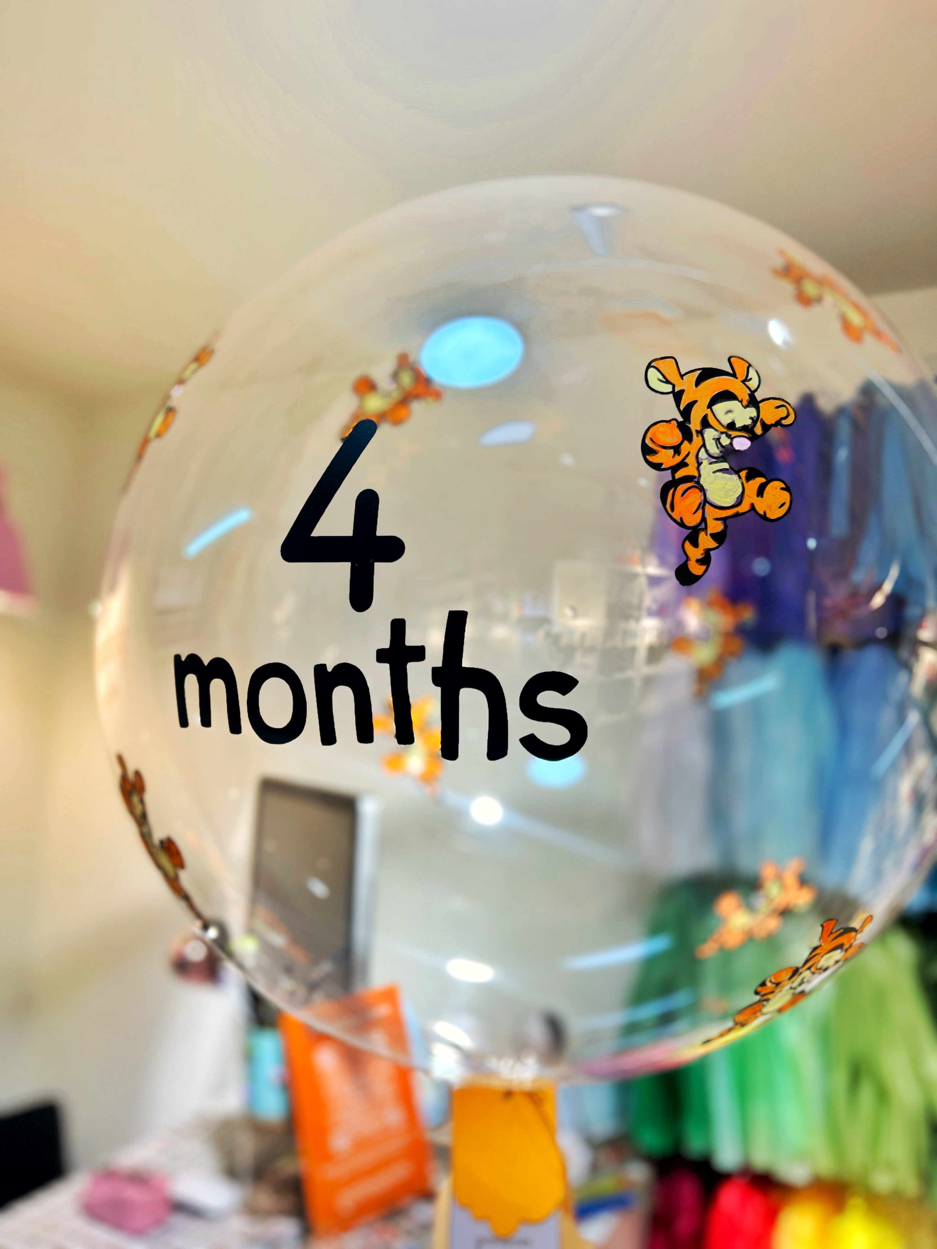 Globo burbuja meses Tigger