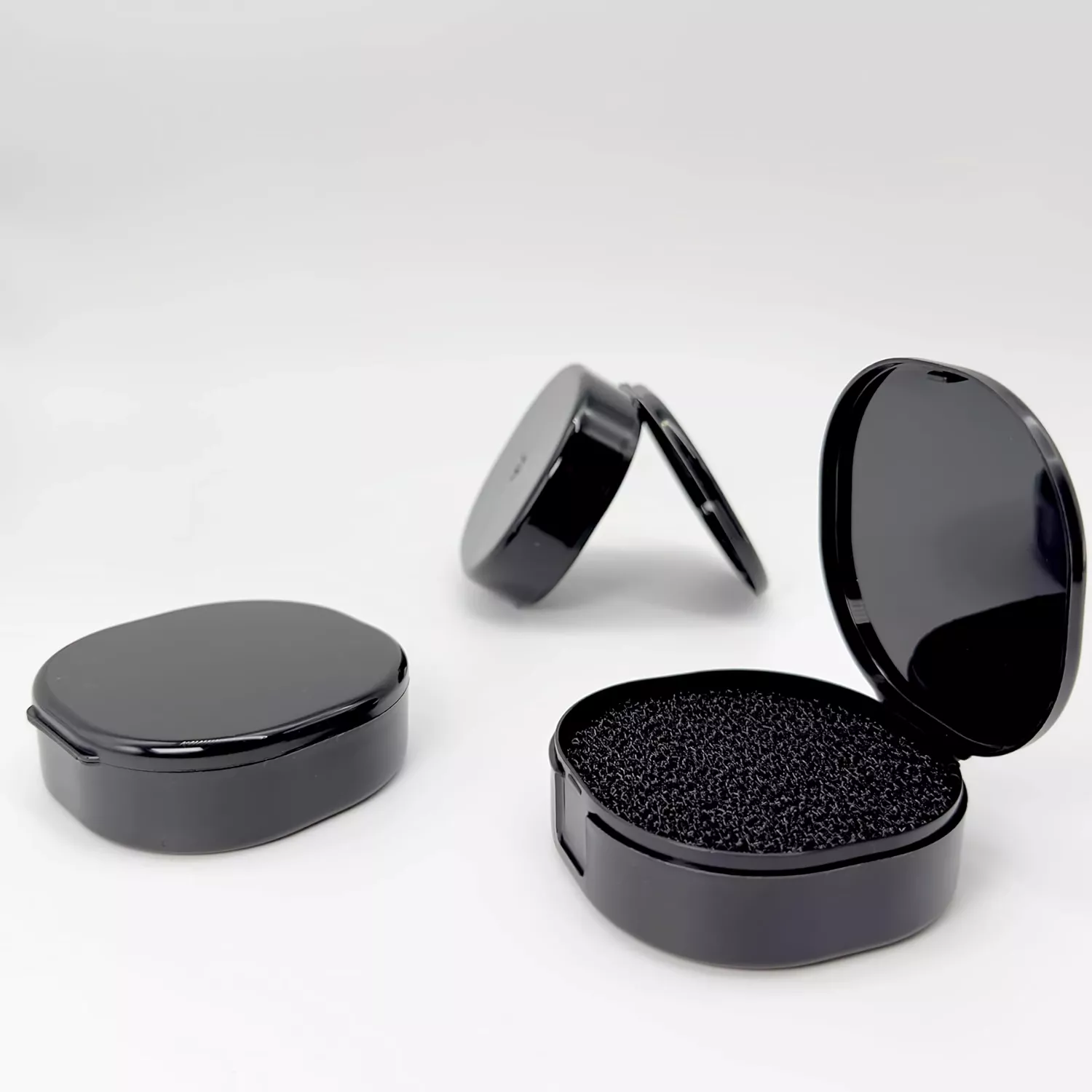 Black Sponge Cleaner Case