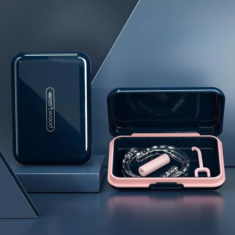 Teeth Aligner Cleaning Kit