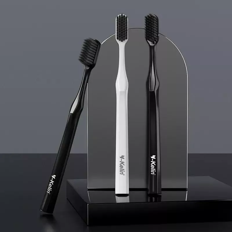 Kelin Toothbrush Set