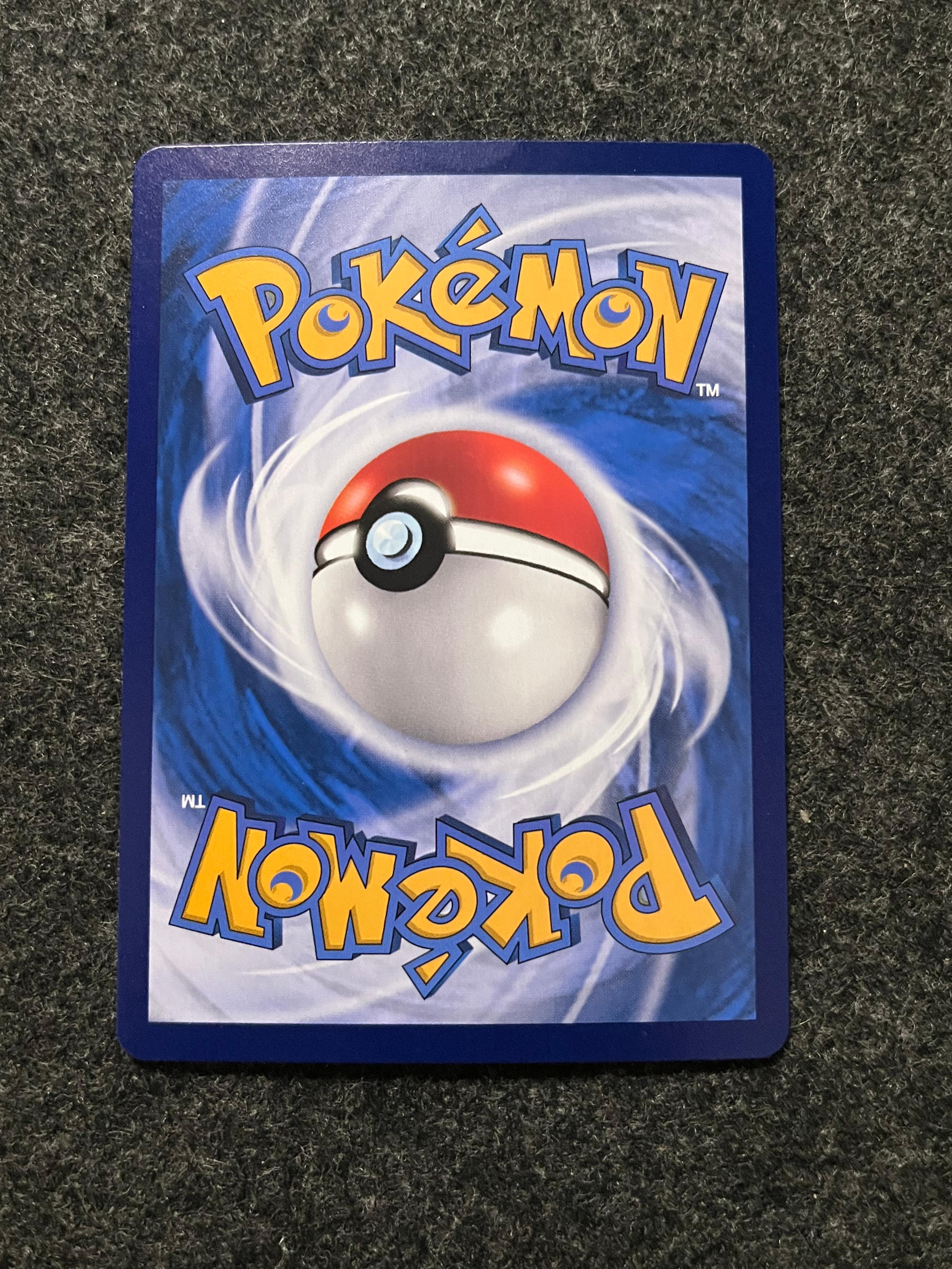 Carta De Flareon V 136/132 cs4aC CHI