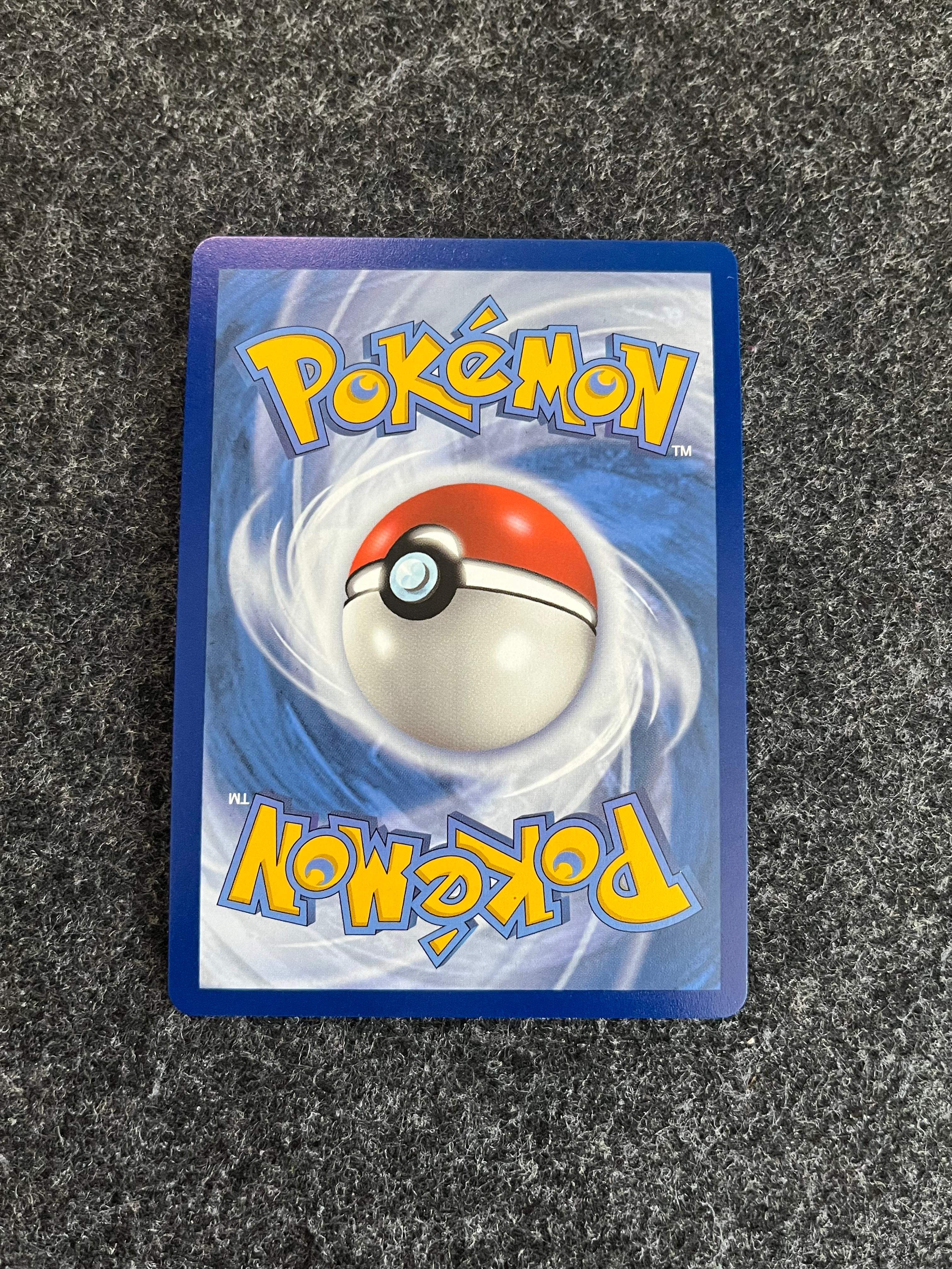 Carta De Arceus V 122/172 Brilliant Stars ING