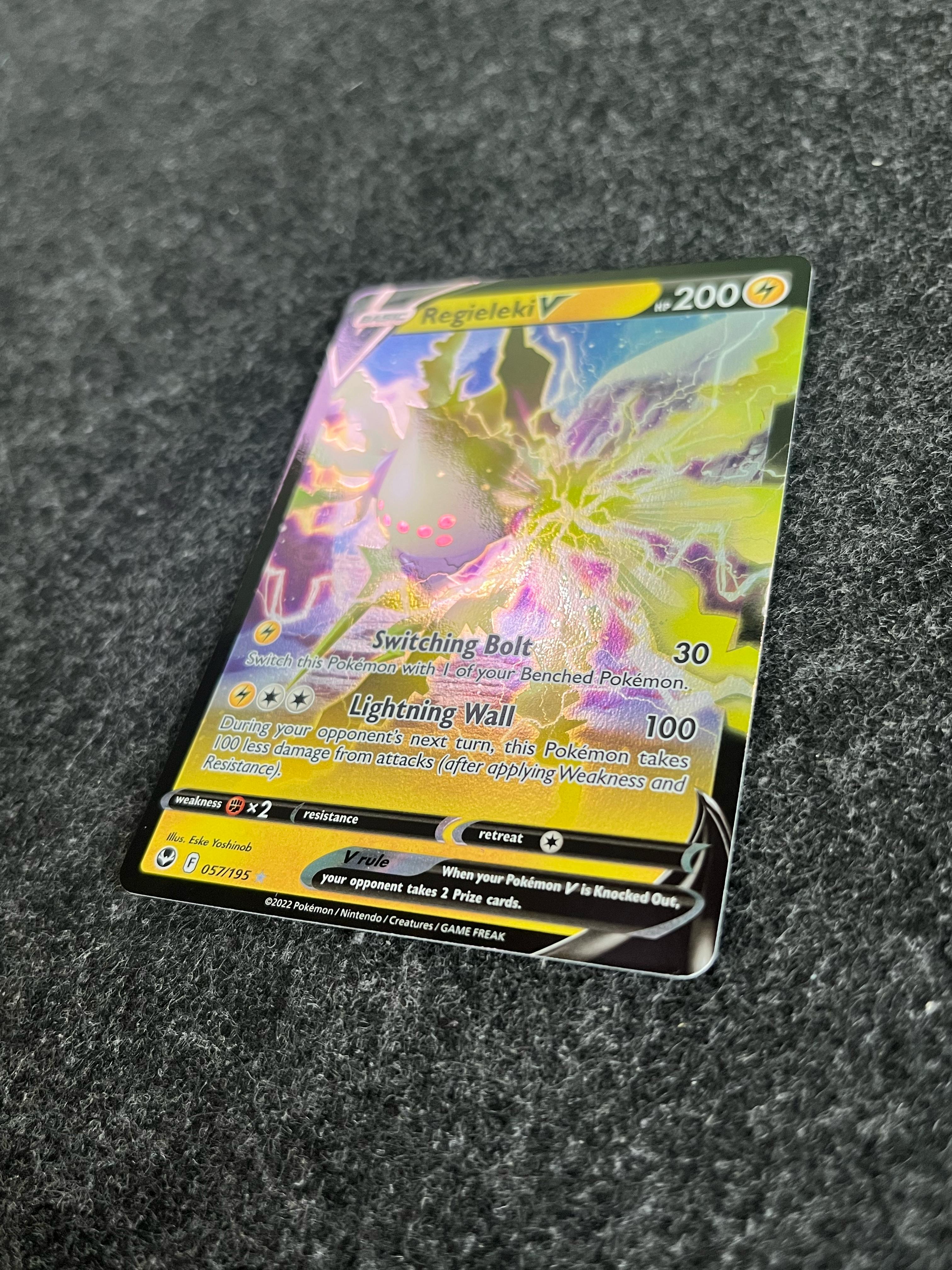 Carta De Regieleki V 57/195 Silver Tempest ING