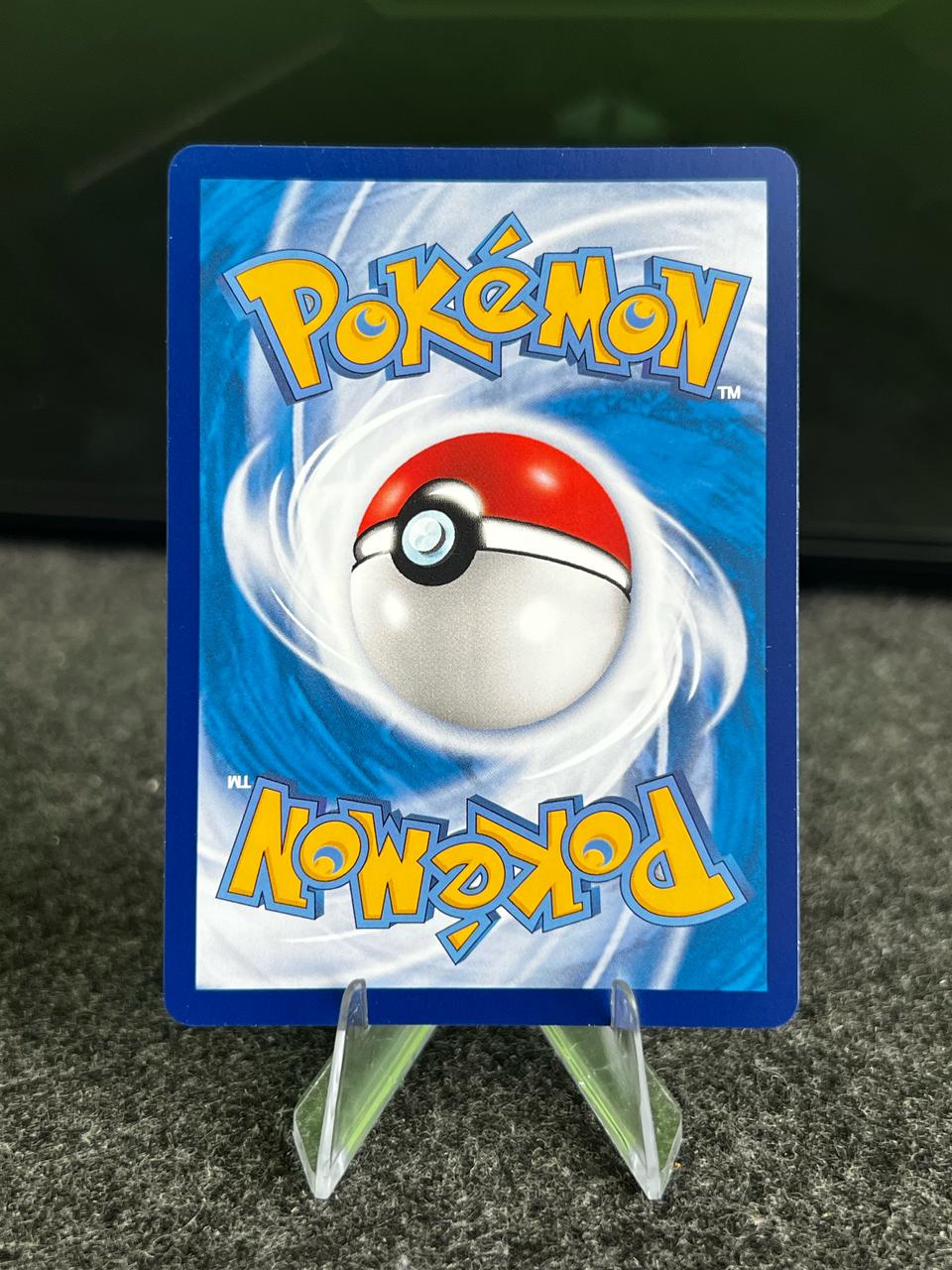Carta De Charizard VMAX 31/115 cs2aC CHI