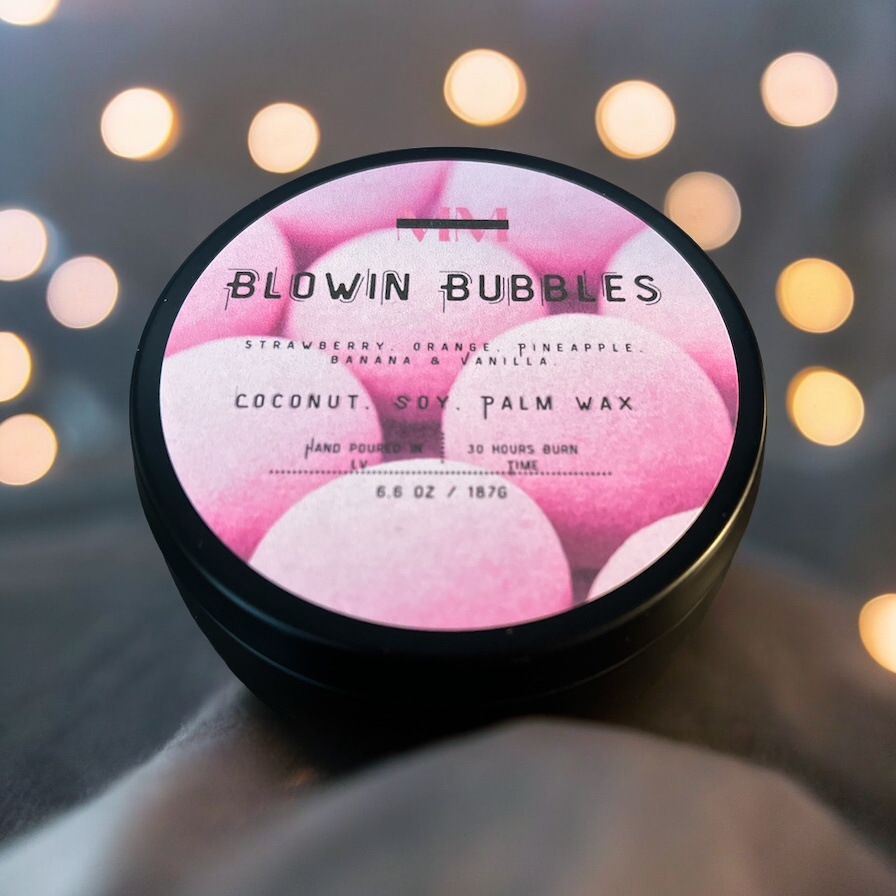 ๐ Blowin Bubbles Candle