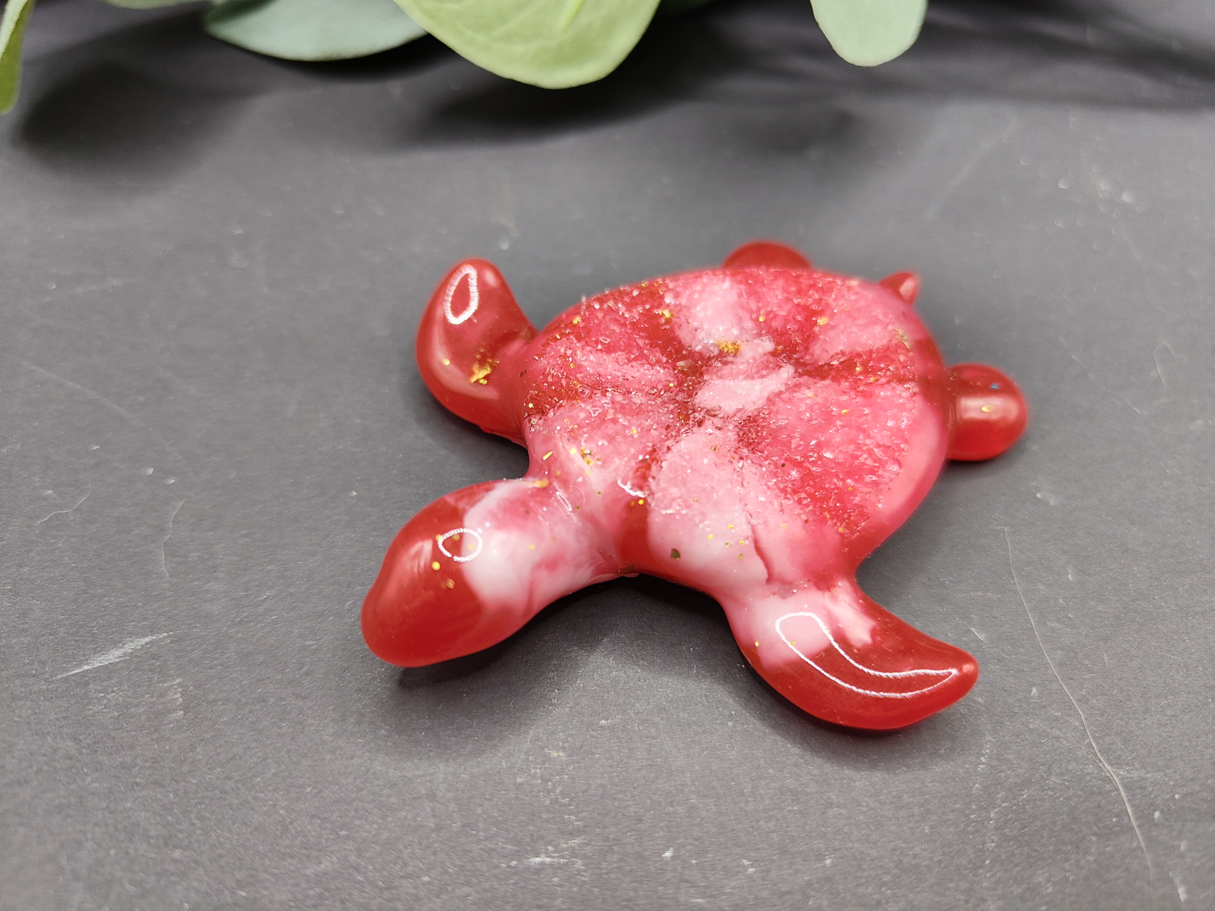 Schildkröte mit Kristallrücken