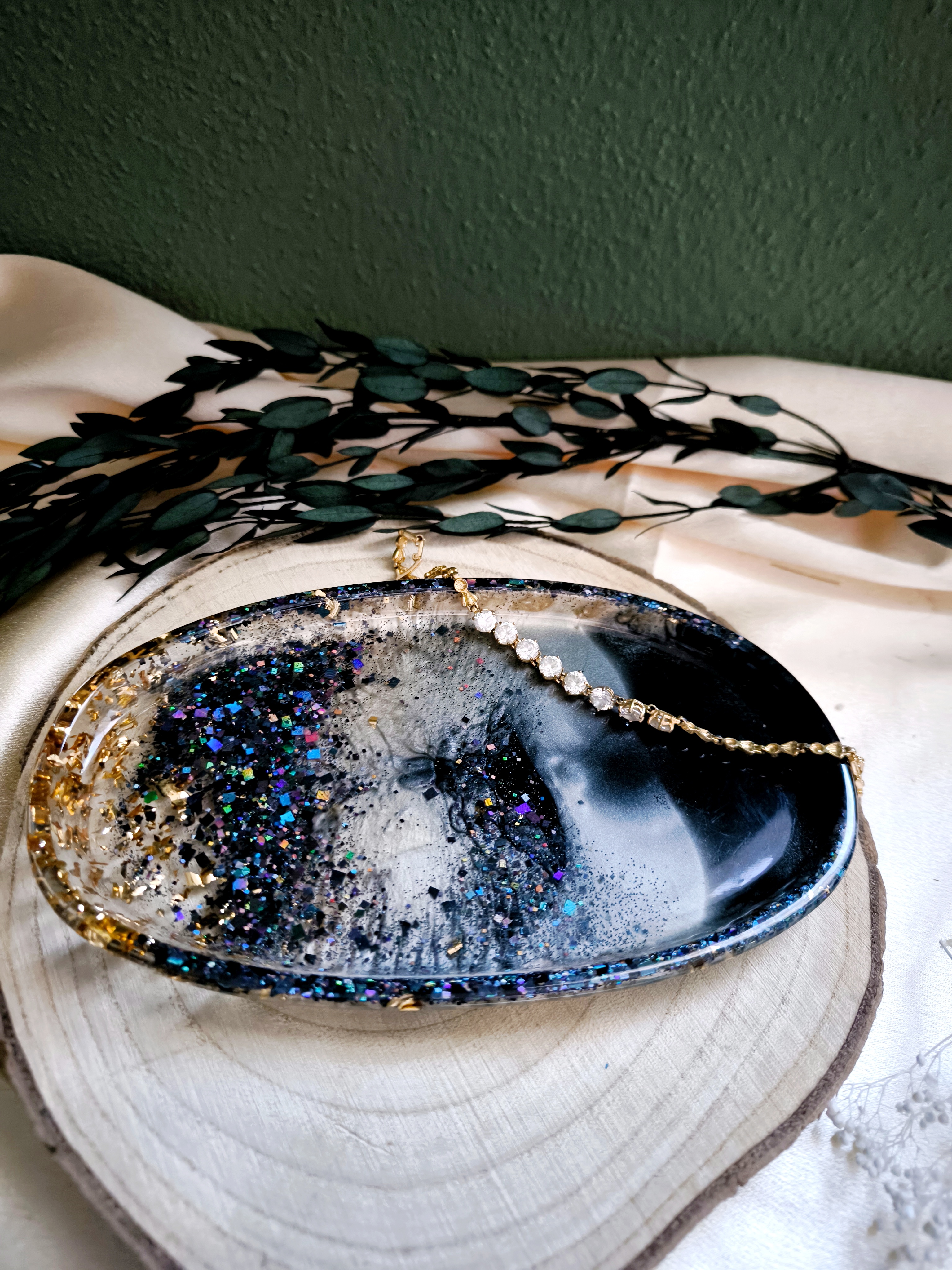 Geschwungenes Tablett