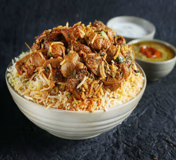 Dawat-E-Mushroom Biryani(L- 1 Kg)
