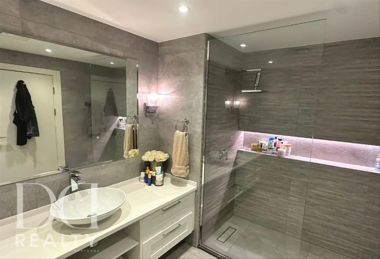 VACANT | Upgraded | Fully Furnished
