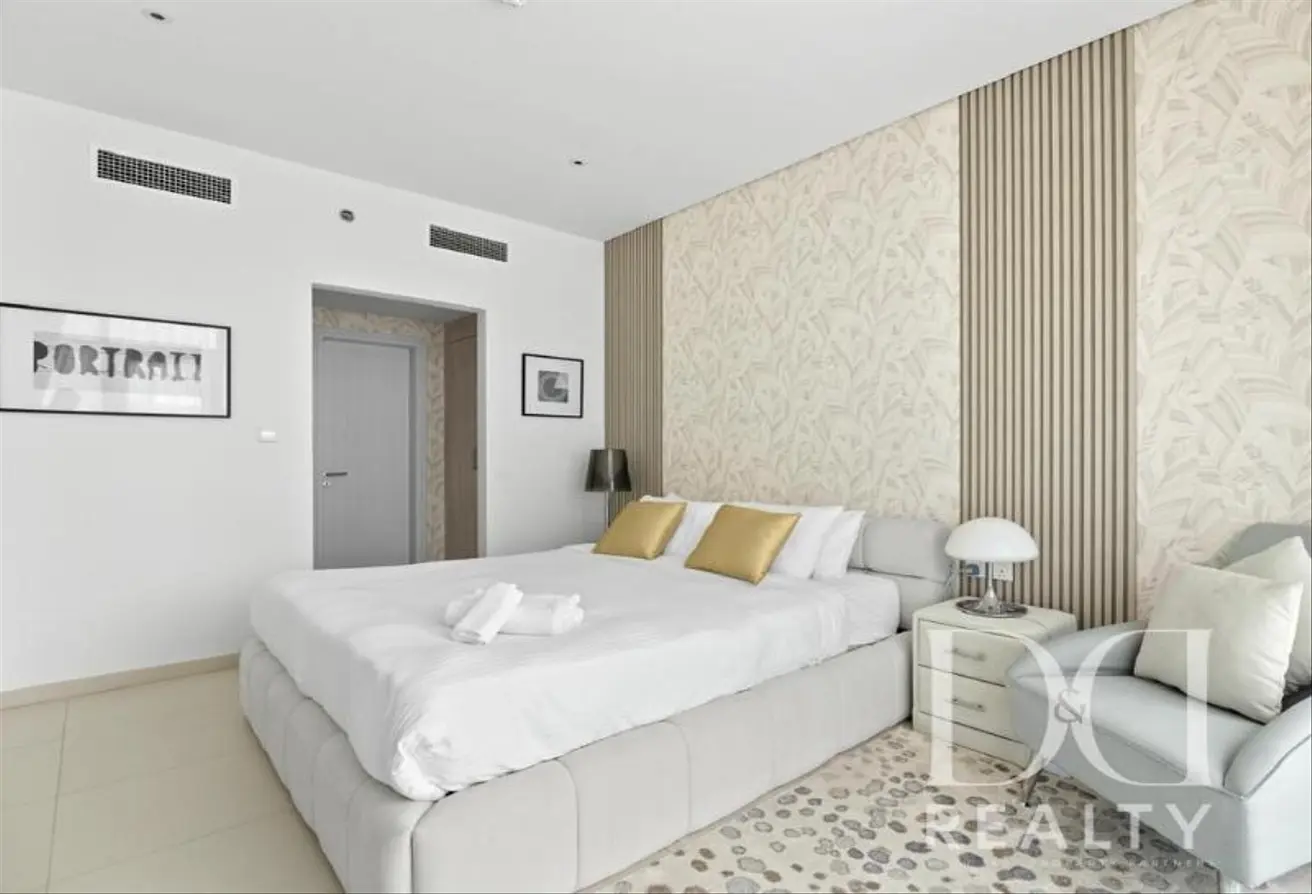 VACANT | Upgraded | West Beach