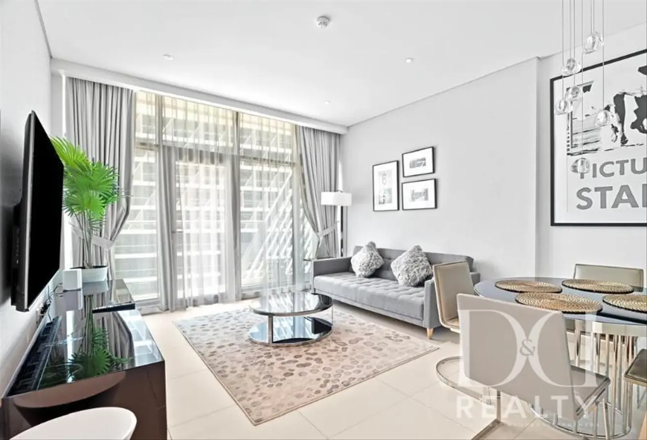 VACANT | Upgraded | West Beach