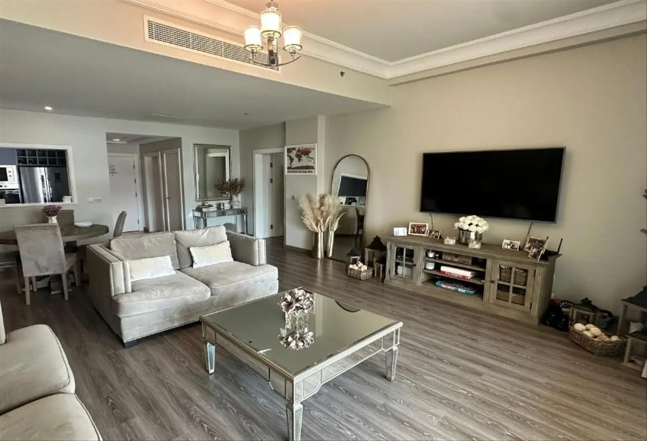VACANT | Upgraded | Fully Furnished