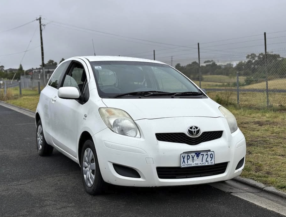 Toyota Yaris YR