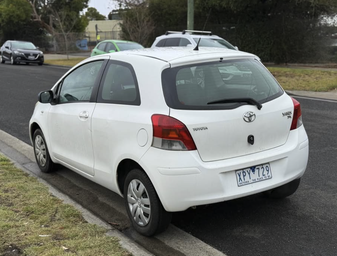 Toyota Yaris YR