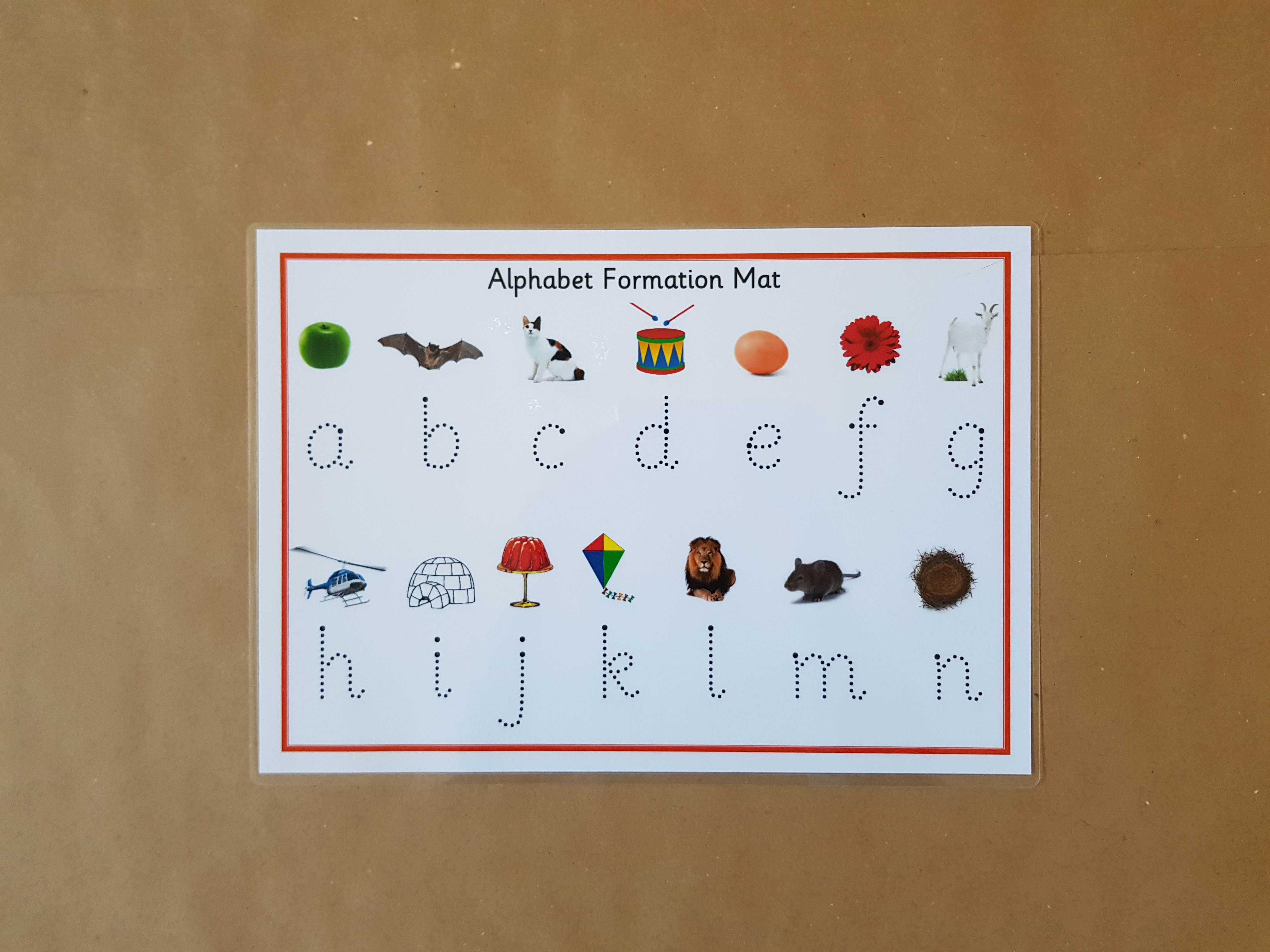 Alphabet and pictures Formation mat - tracing letters
