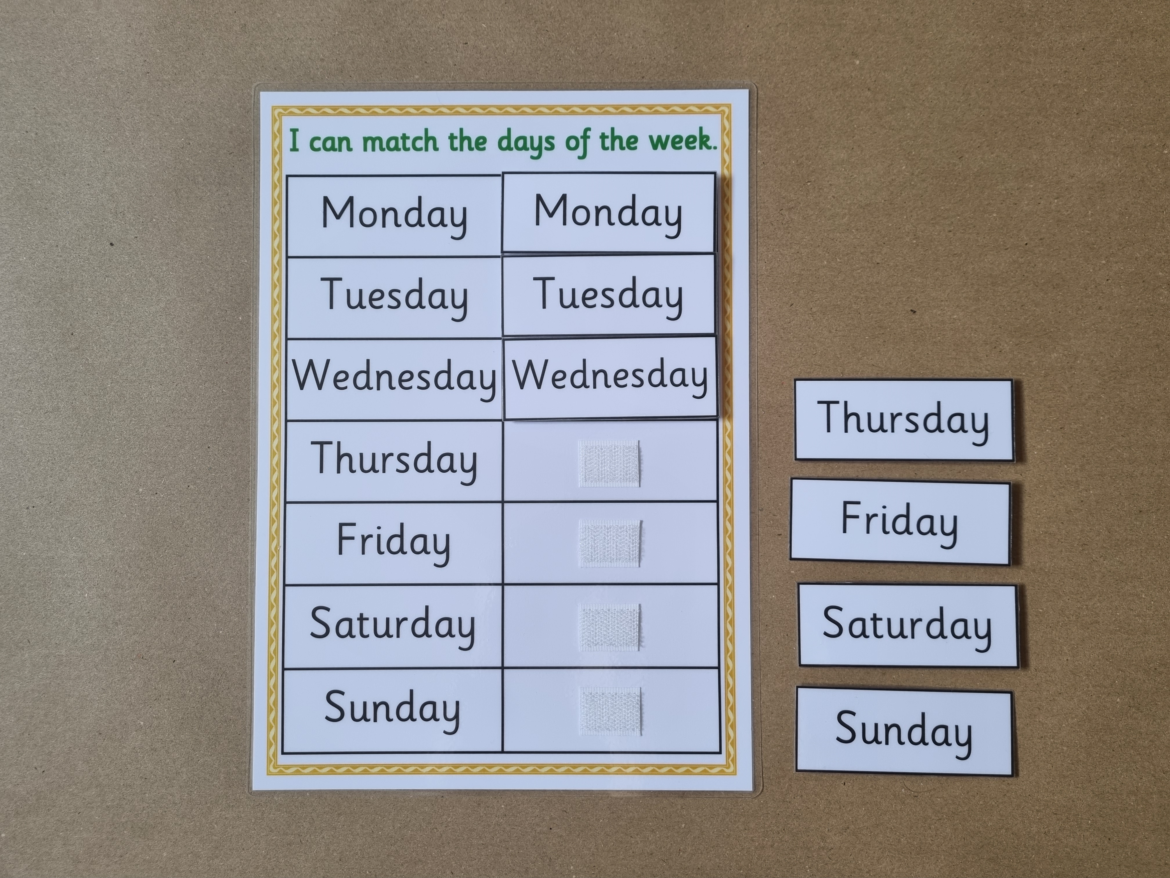 Days of the week matching game 