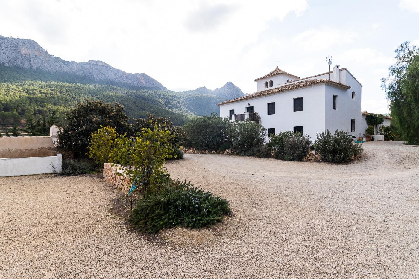 Villa de Lujo Reformada Mula