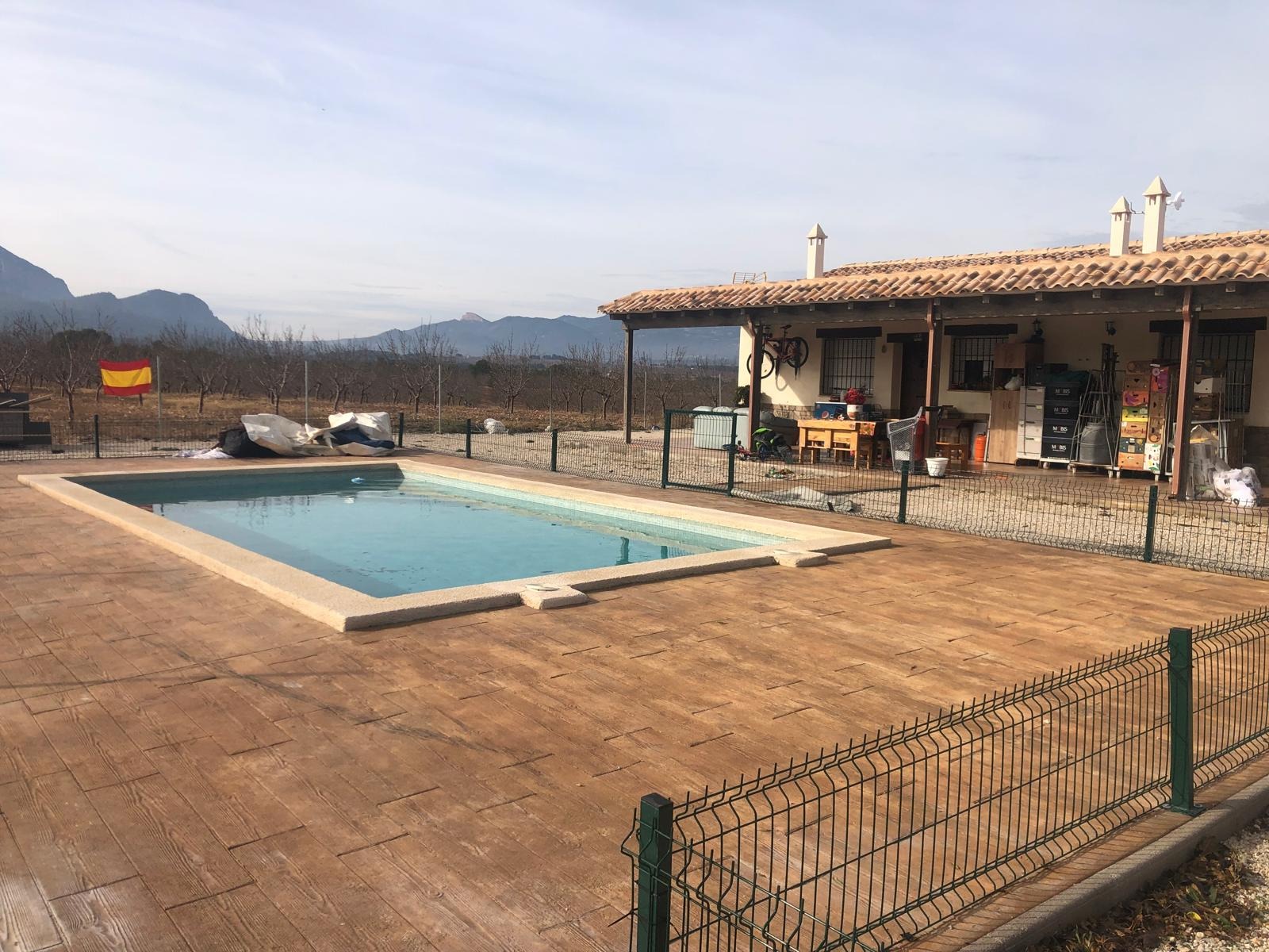 Finca con 2 Casas Adosadas ( Pliego)