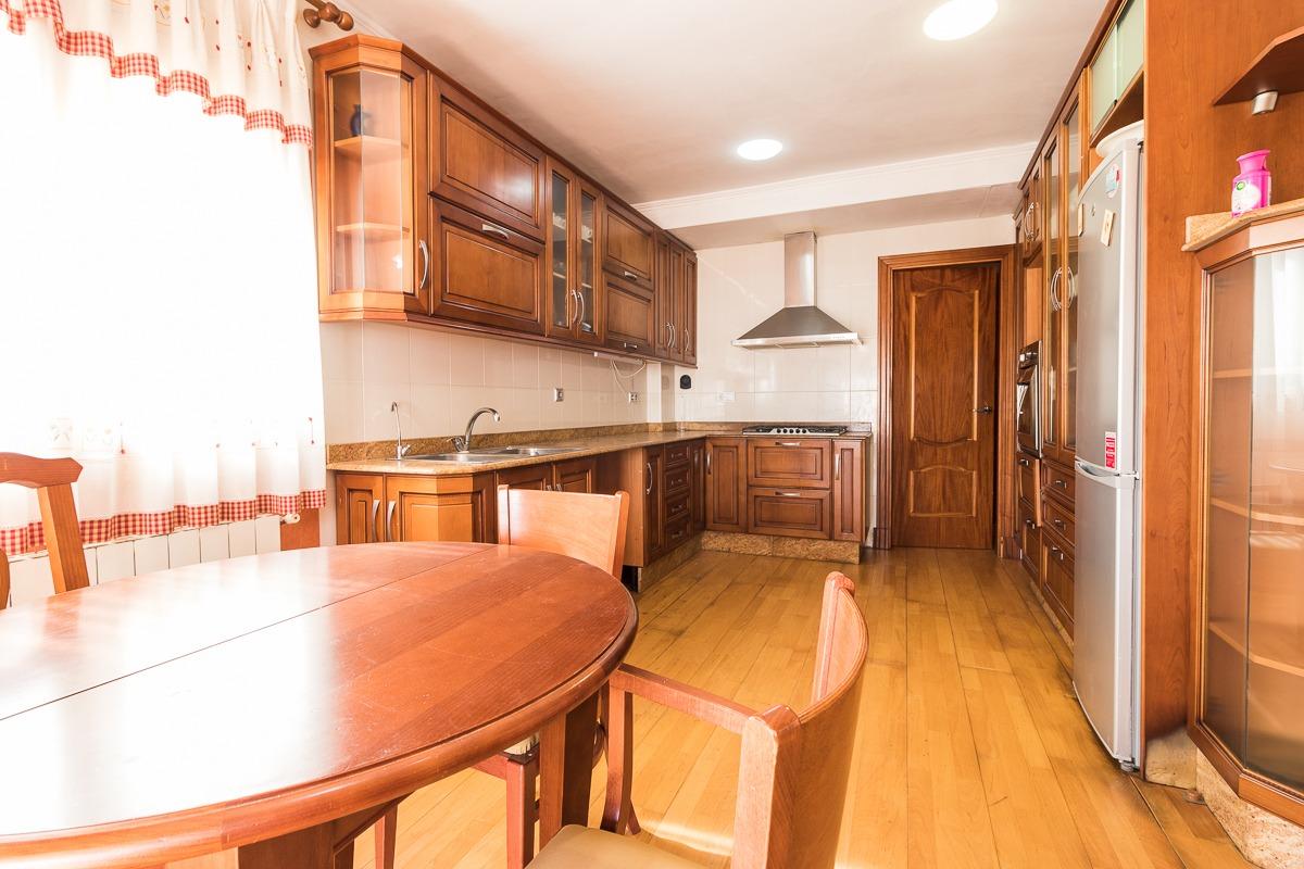Chalet de 2 plantas ( Bullas )