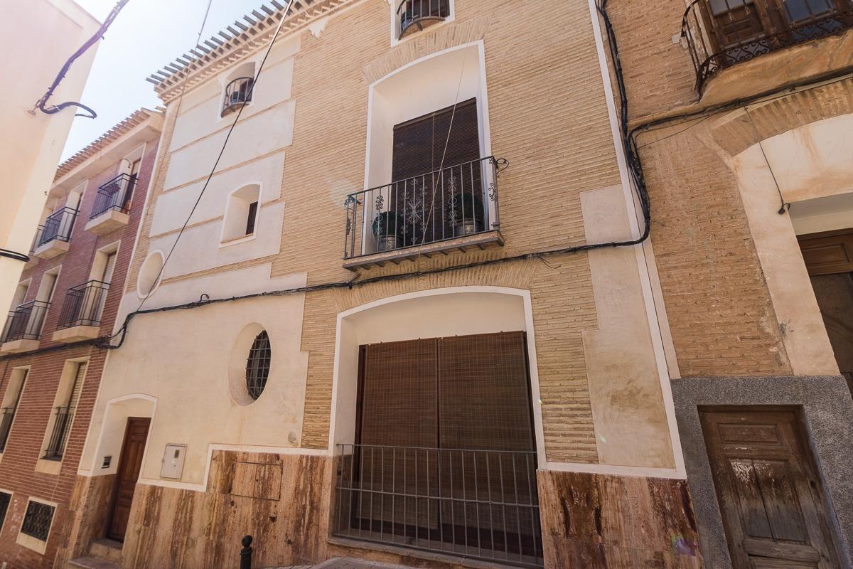 Casa del  Siglo XVIII Reformada ( Mula )