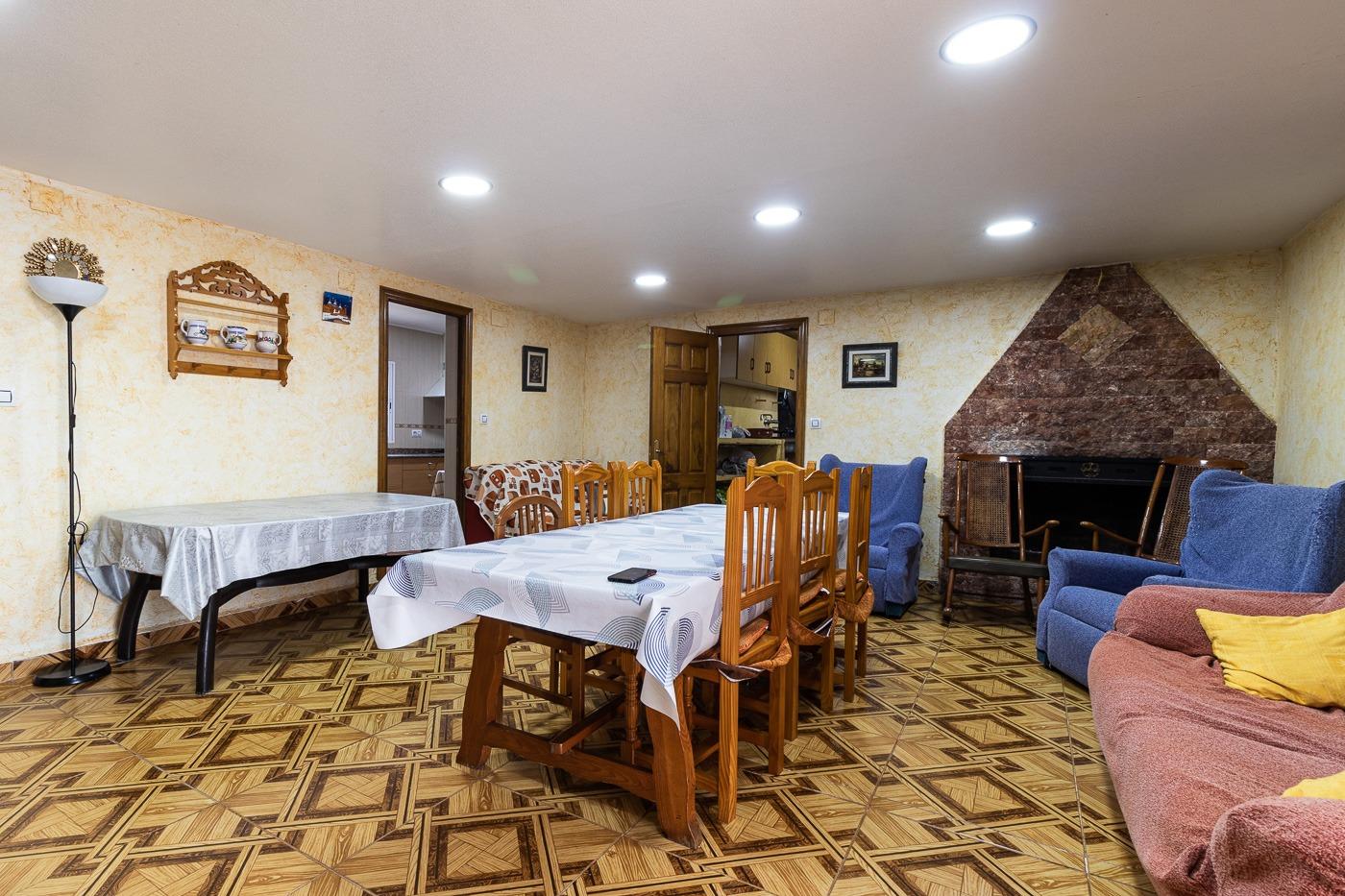 Casa de campo en la zona del Zorro ( Bullas )
