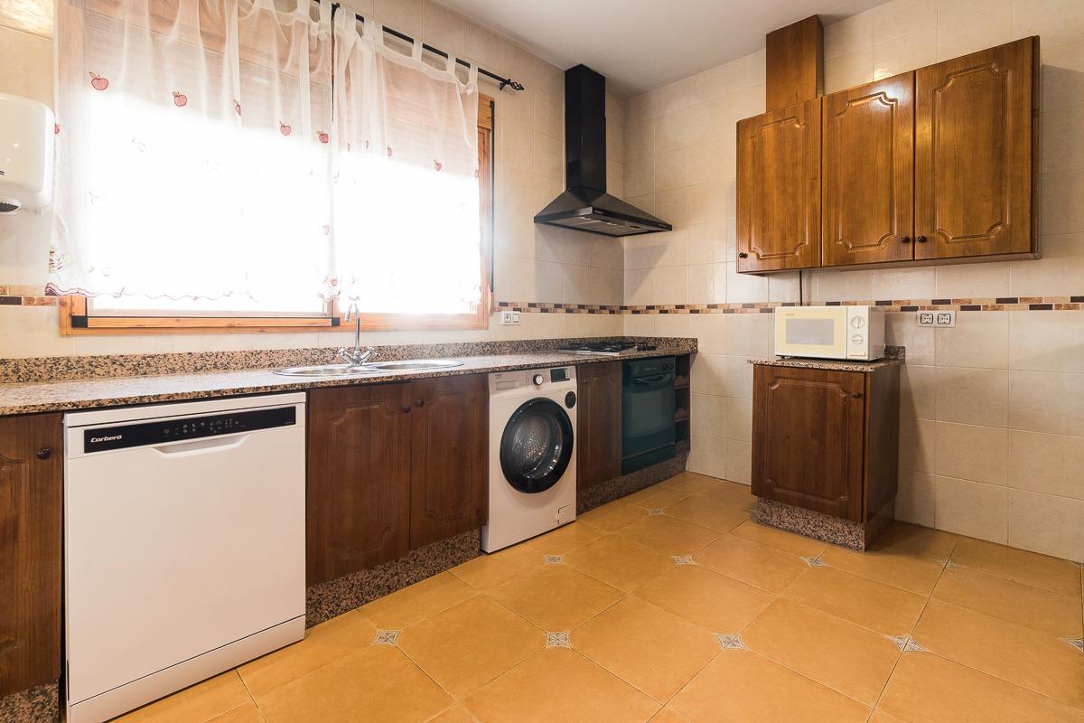 Chalet con piscina ( Bullas )