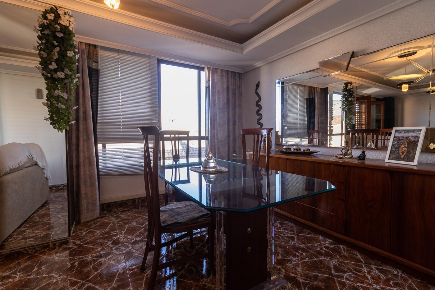 Vivienda familiar de 3 plantas ( Pliego )