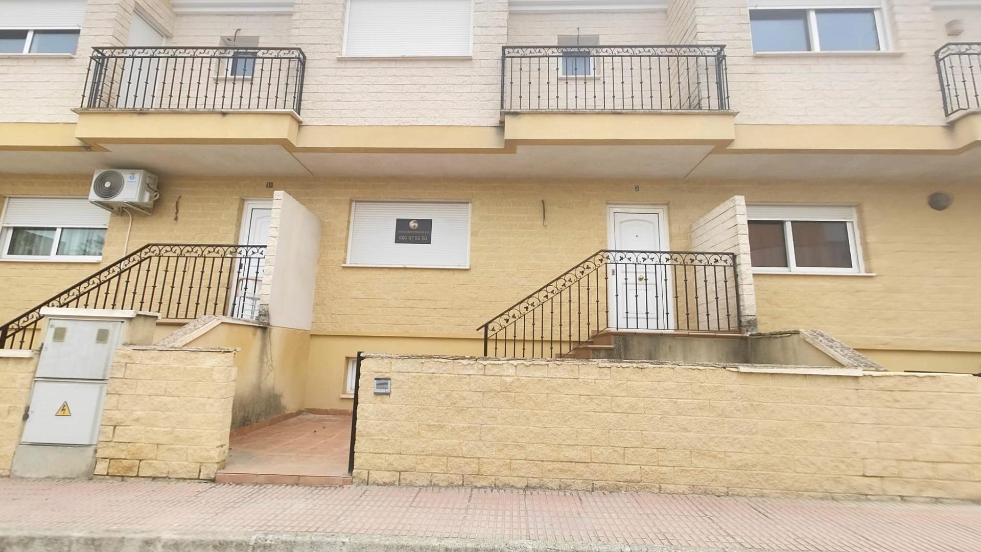 Duplex en el barrio Carrasco ( Pliego )