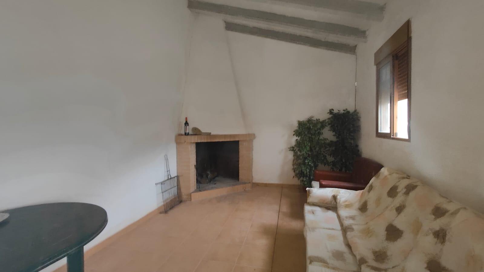 Casa de campo adosada ( Zarzadilla, Mula )