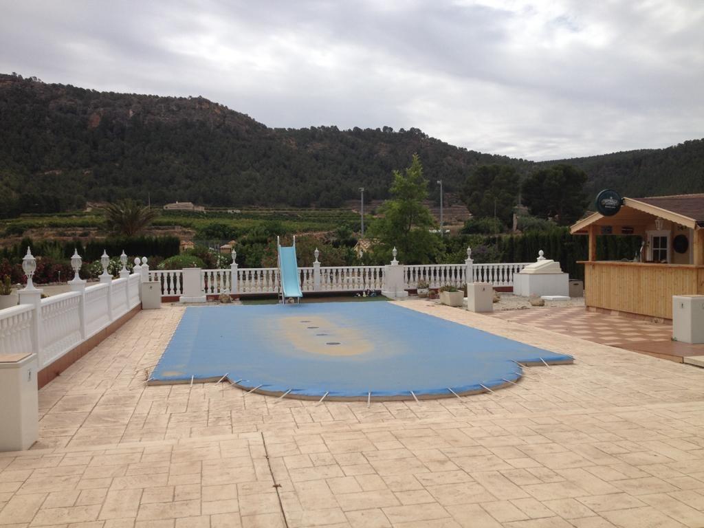 Chalet en Manzanete (Pliego)