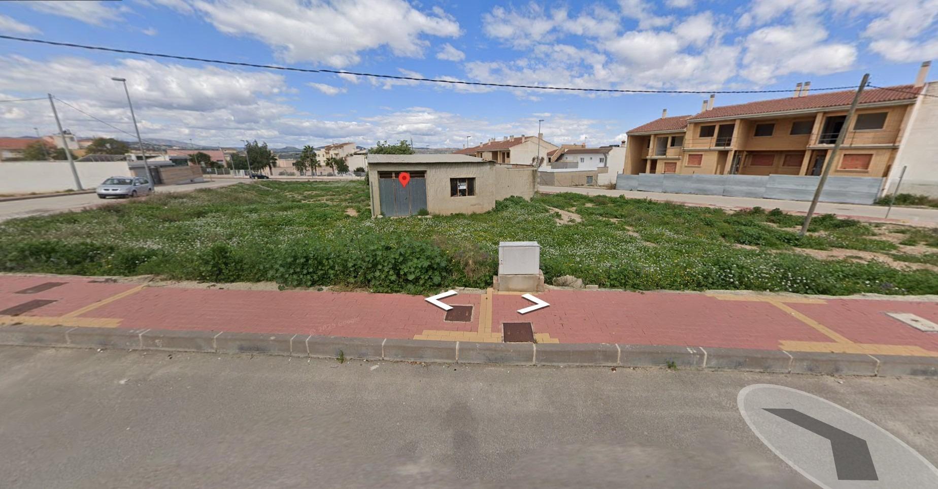 Solar Urbano ( Pliego ) .