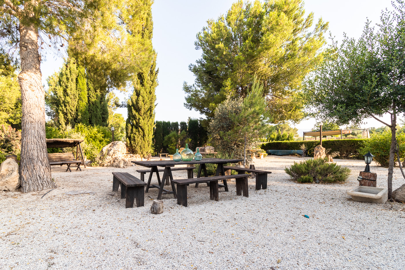 Chalet Rústico con Piscina y Jardín Mediterráneo en la Huerta de Mula