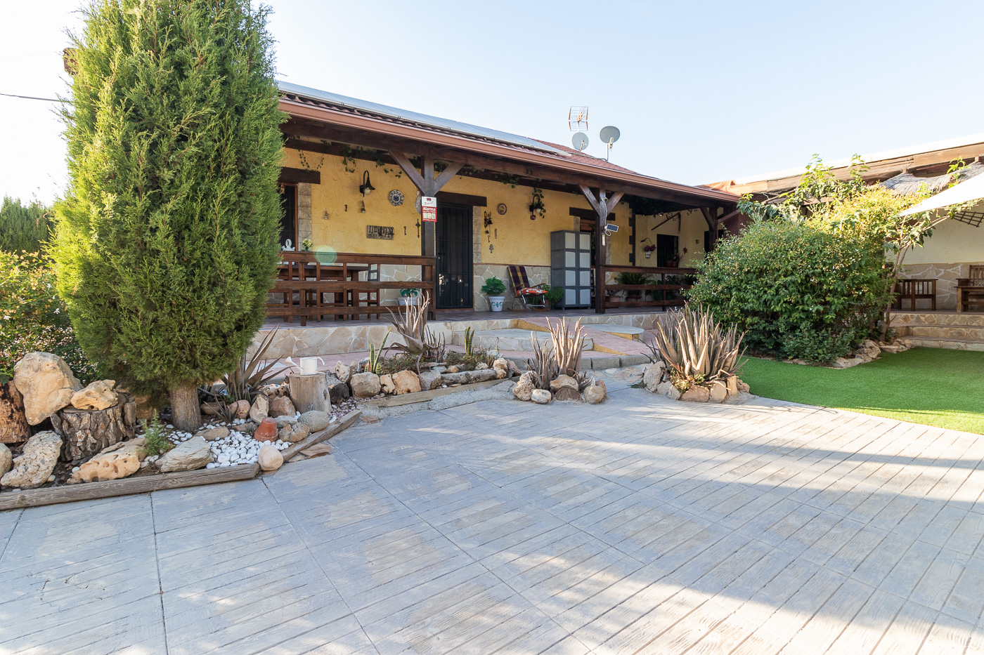 Chalet con parcela y energía solar en venta en Librilla (Murcia)
