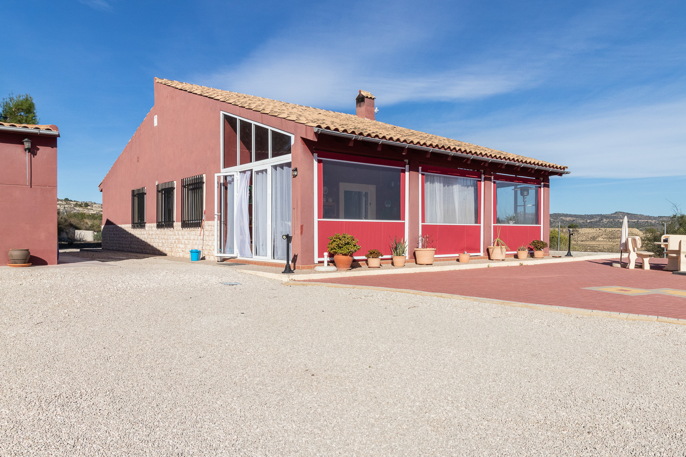 Chalet independiente con piscina y gran parcela en Las Perlas (Mula, Murcia)