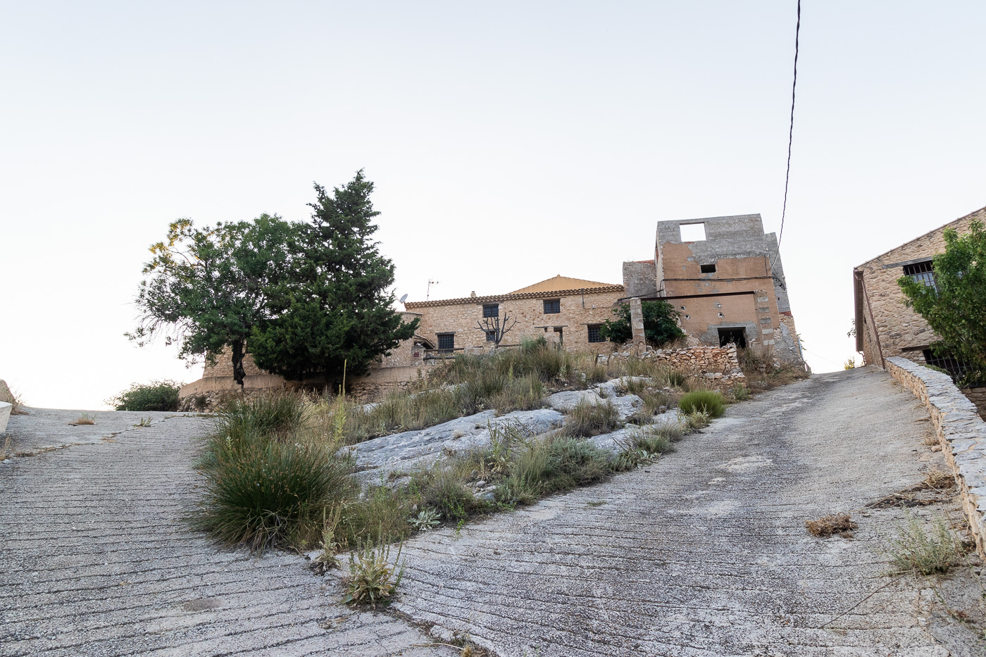 Casa de piedra en caserío Moratalla