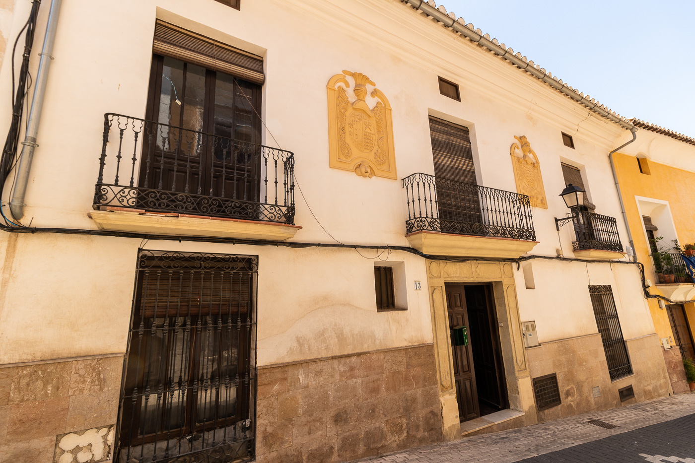 Casa con Encanto en el Casco Antiguo de Cehegín – 4 Apartamentos Listos para Alquiler