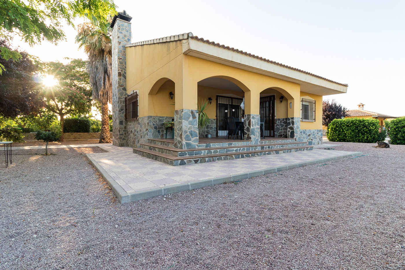 Chalet con Piscina, Parcela y Barbacoa en Cehegín – Entorno Privilegiado y Lista para Entrar