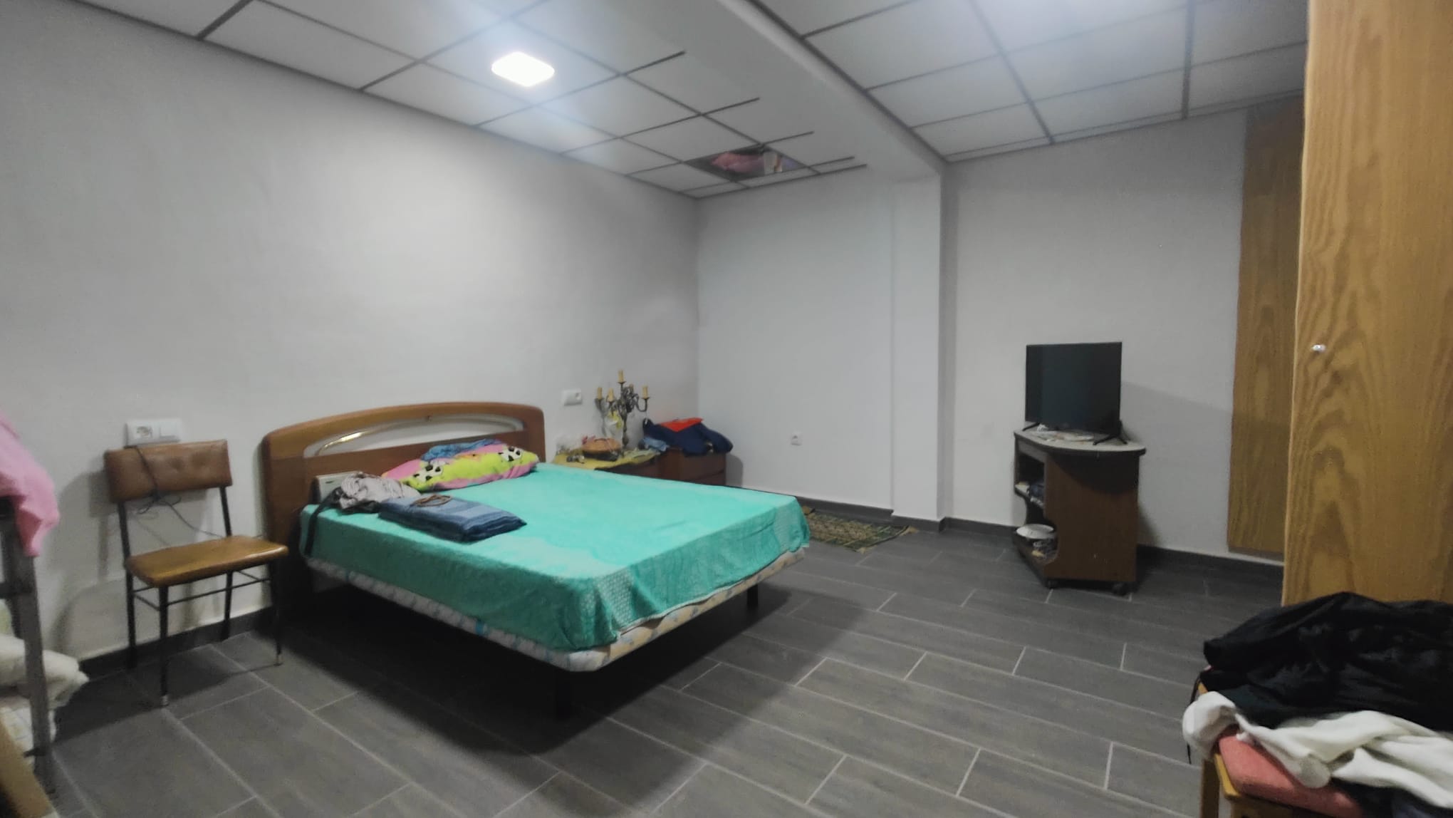 Piso de 117 m² con Patio y Chimenea – 1ª Planta en Zona Tranquila