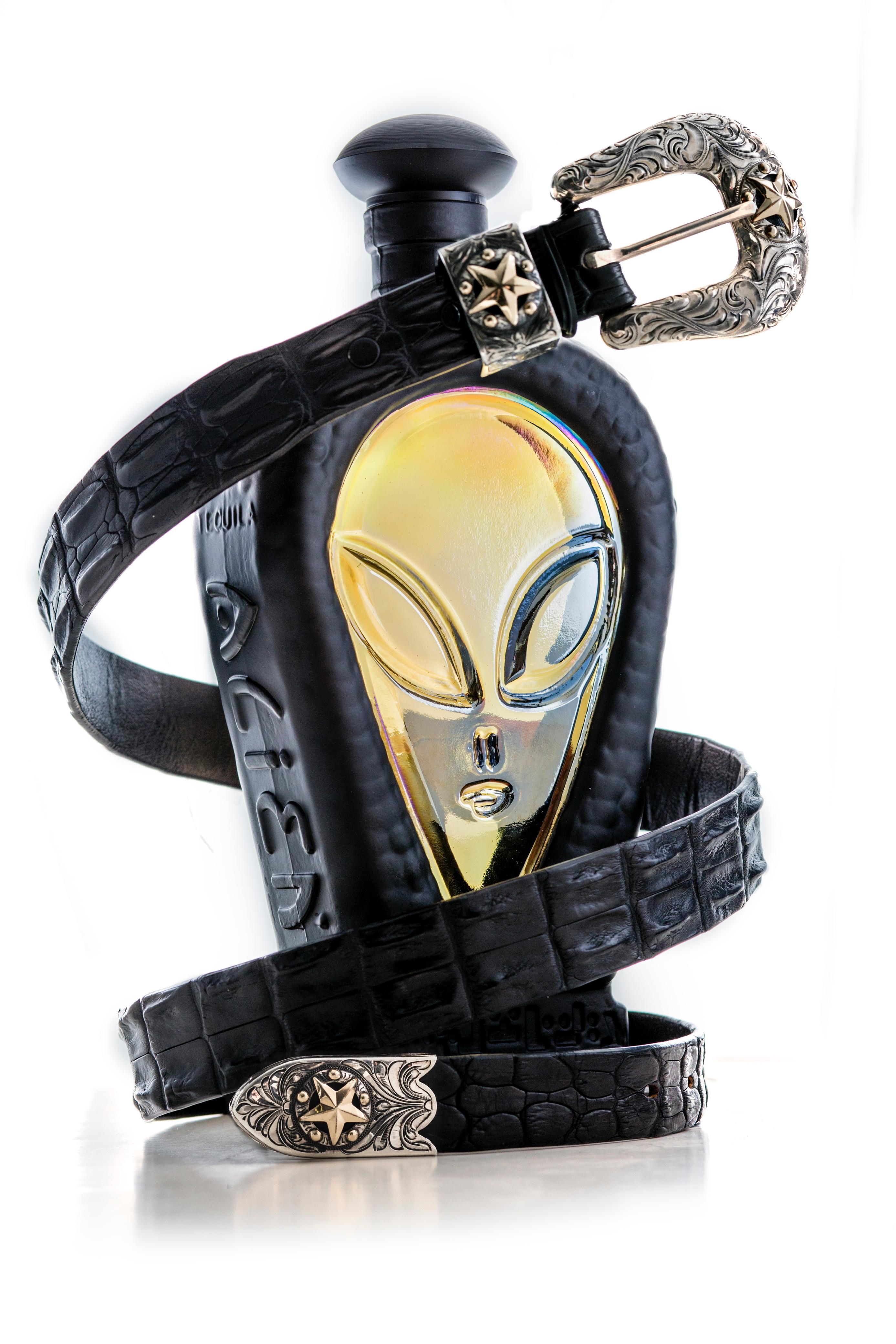 Alien Tequila Extra Añejo 750 ML