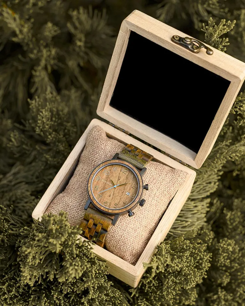 🎁 Latest Personalized Wood Watch for Men ⌚ | Engraved Anniversary Gift for Him, Boyfriend, or Groomsmen 🌟 | Stylish Wooden Watch for Every Occasion 🌿