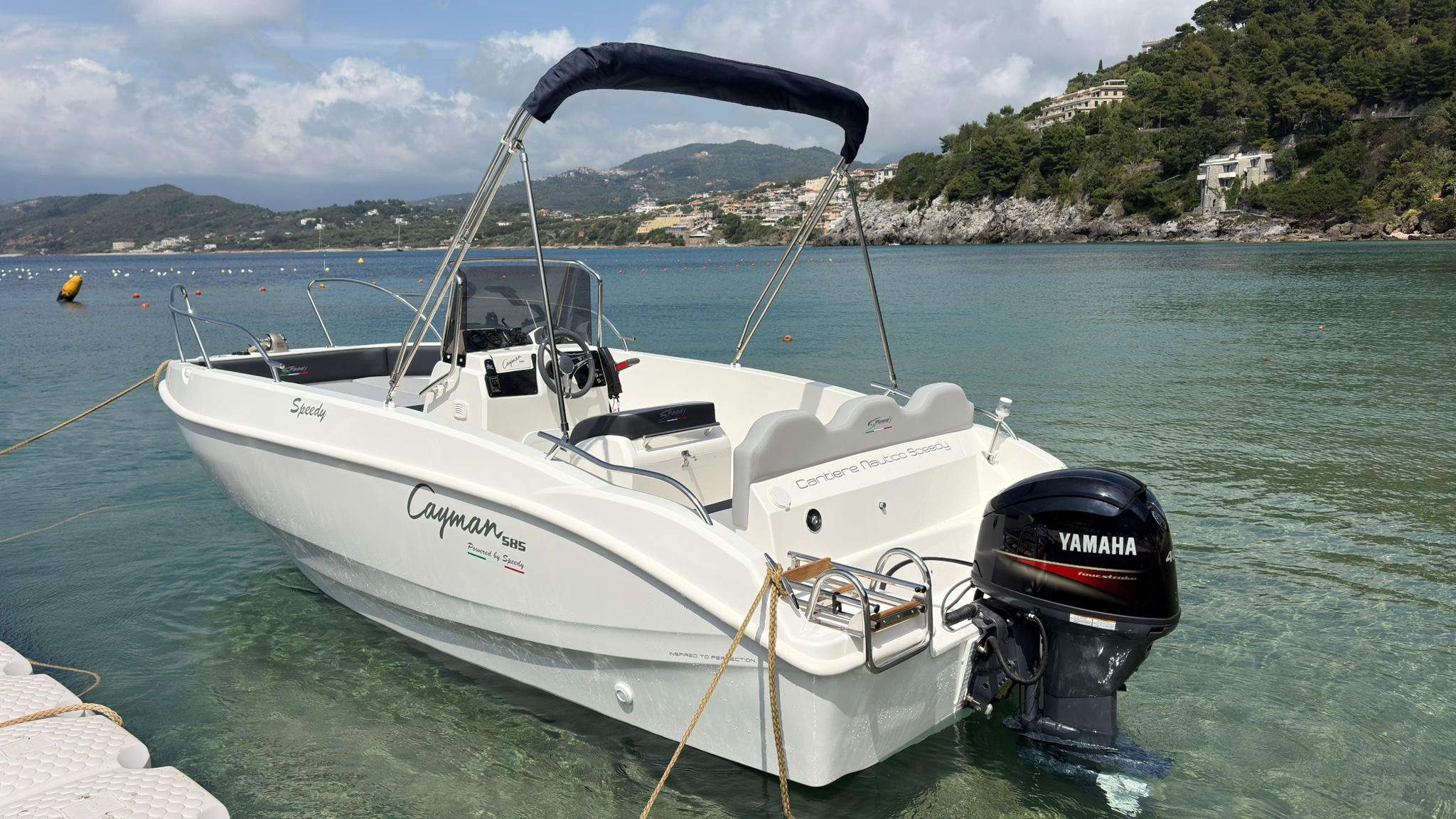 MOTOSCAFO OPEN CAYMAN 585