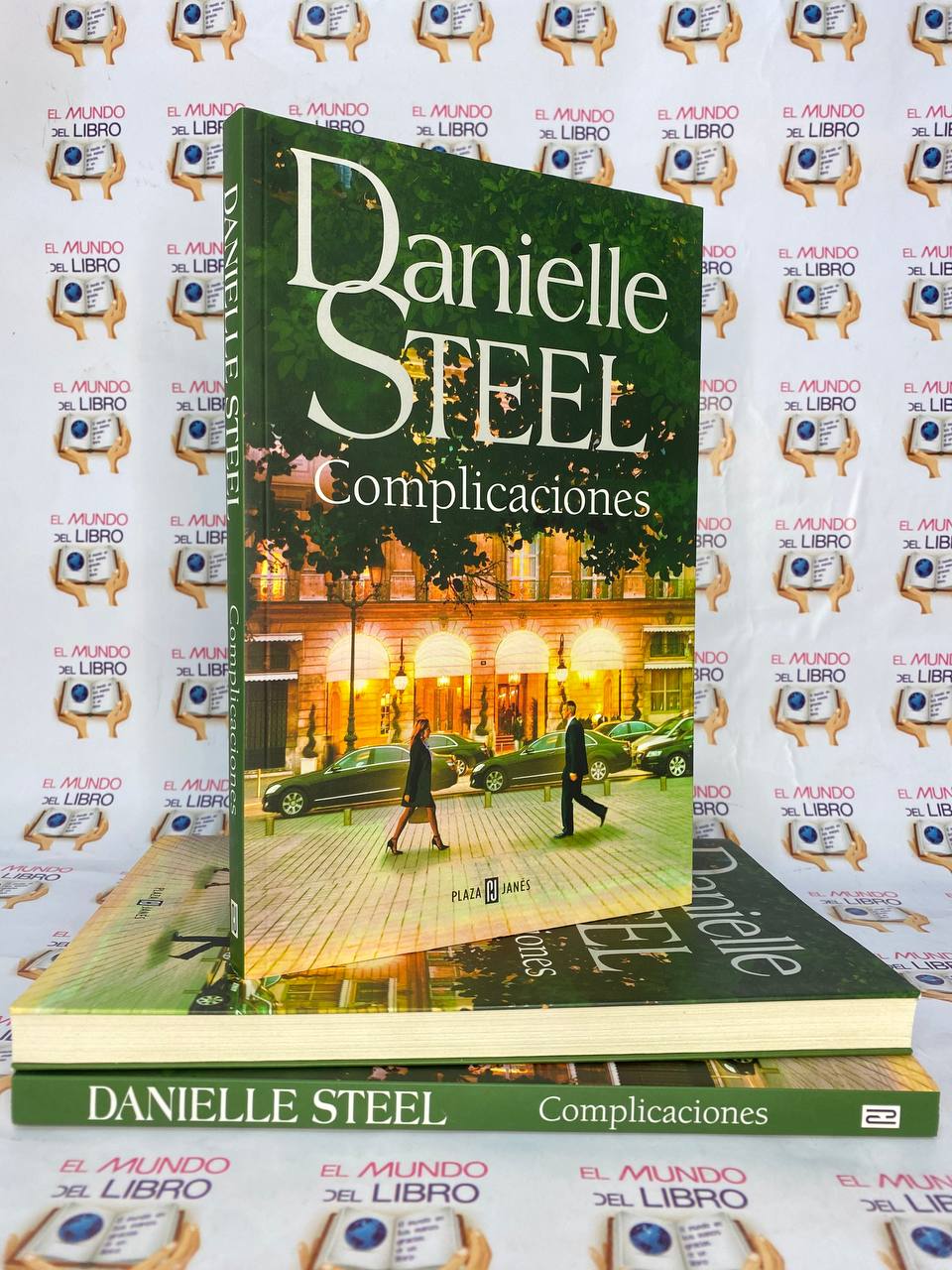 Complicaciones - Danielle Steel   