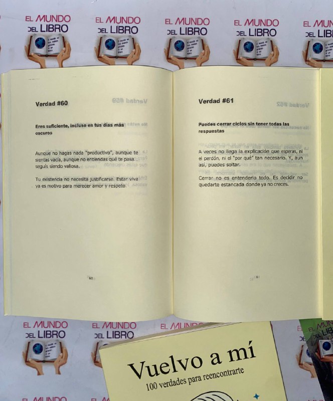 Vuelvo a Mí: 100 verdades para reencontrarte - Chole Miel 