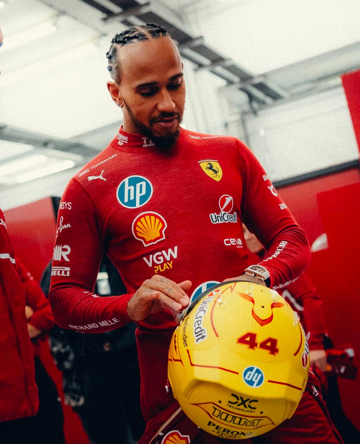 Lewis Hamilton Ferrari 