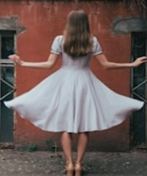 Vestido branco impermeável