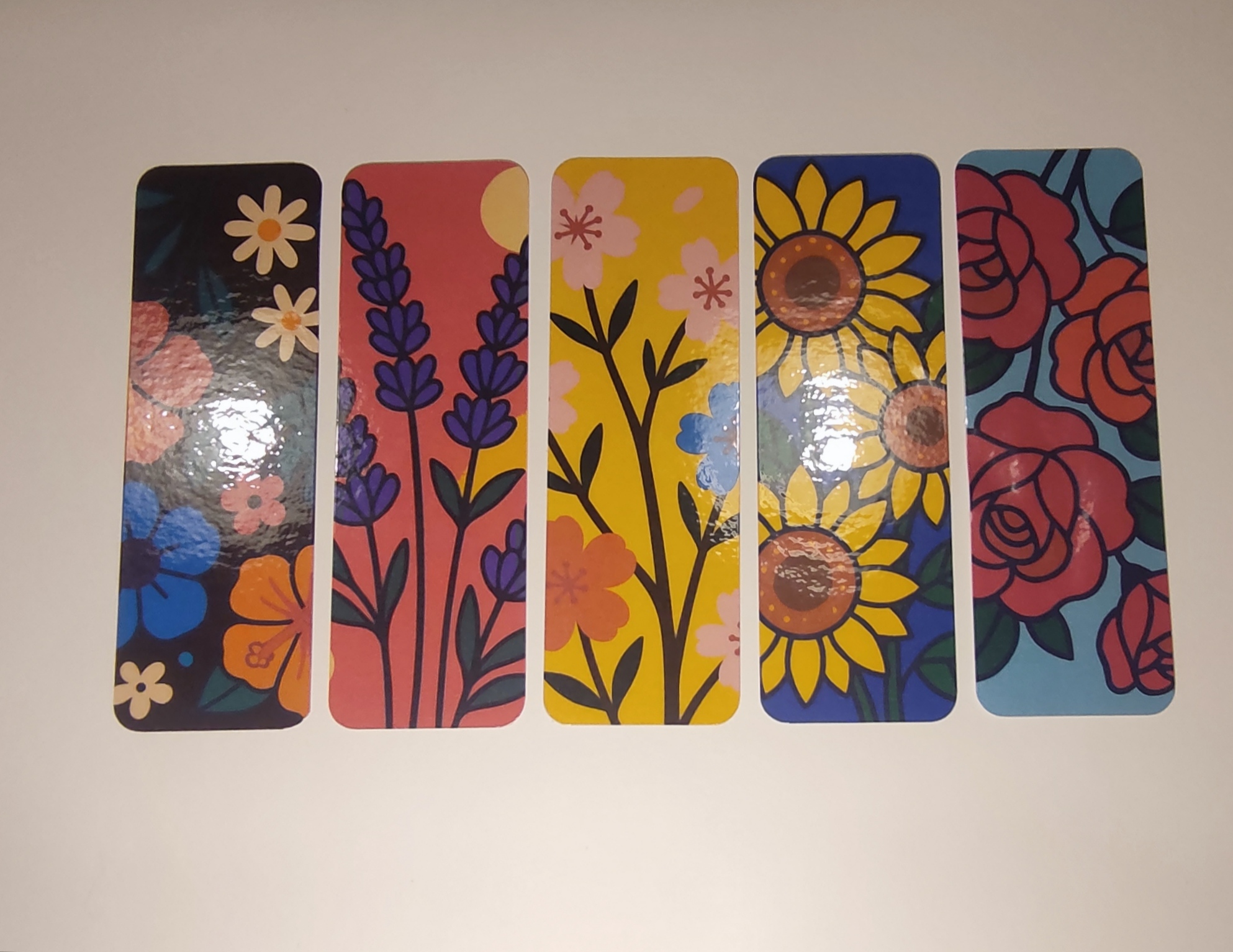 Conjunto de marcapáginas ilustrados