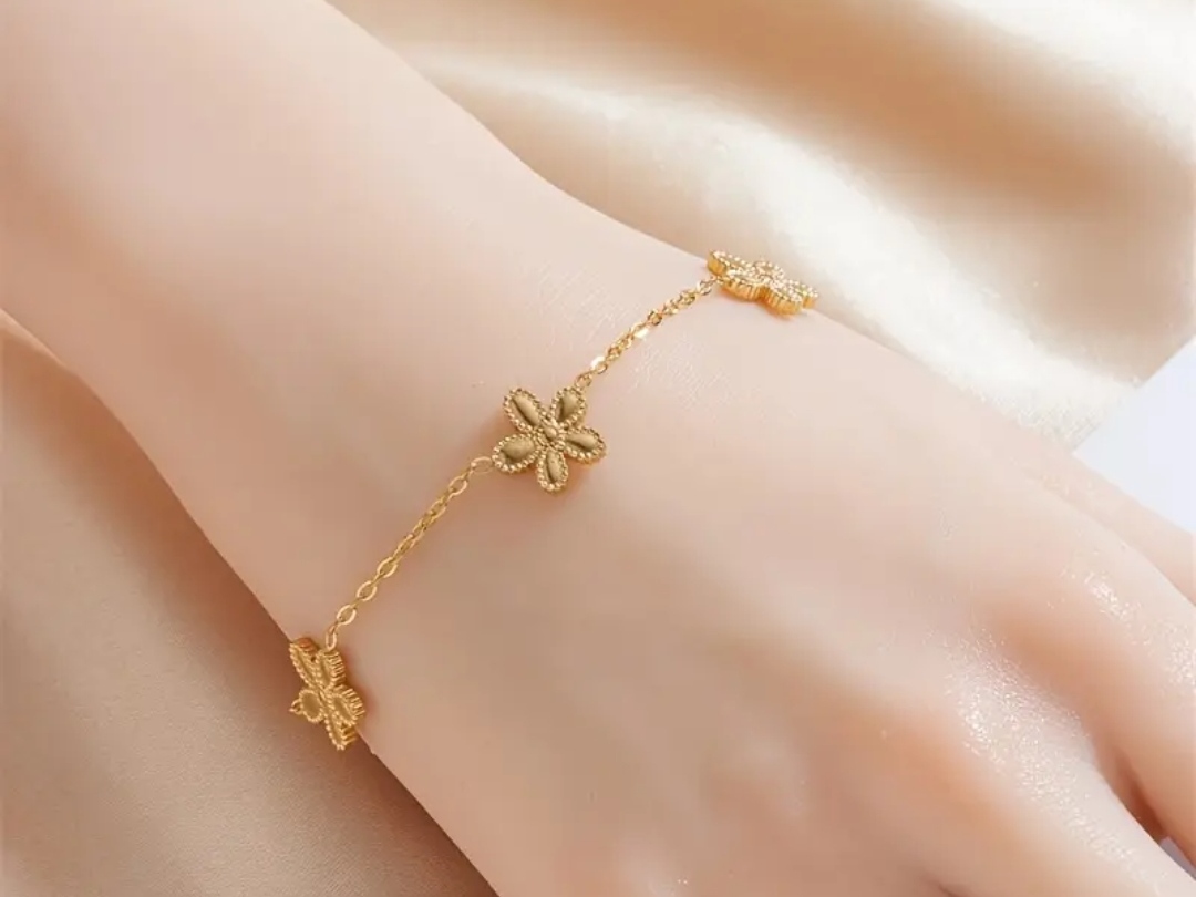 Pulsera de flores doradas