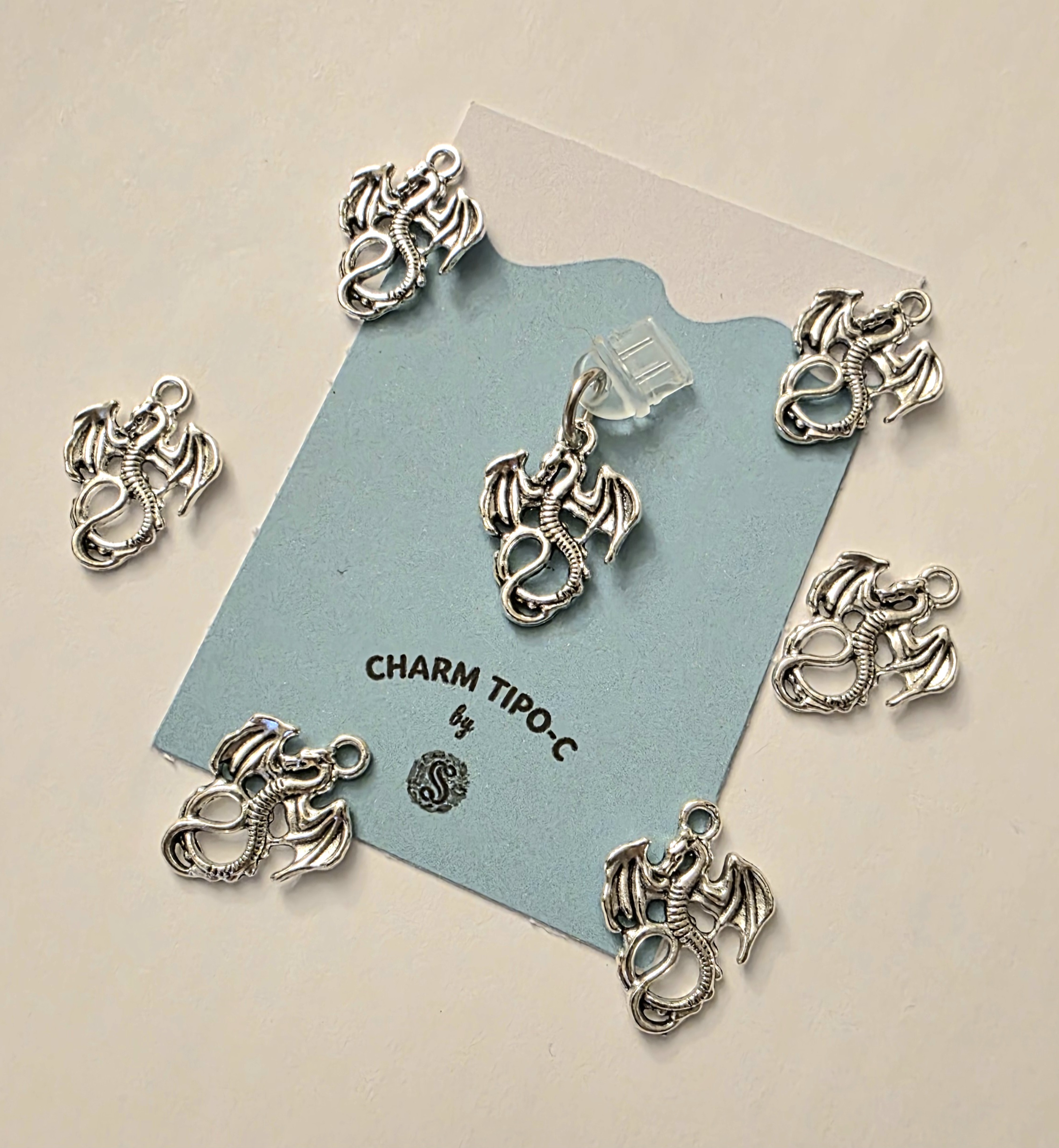 Charm dragón 🐉