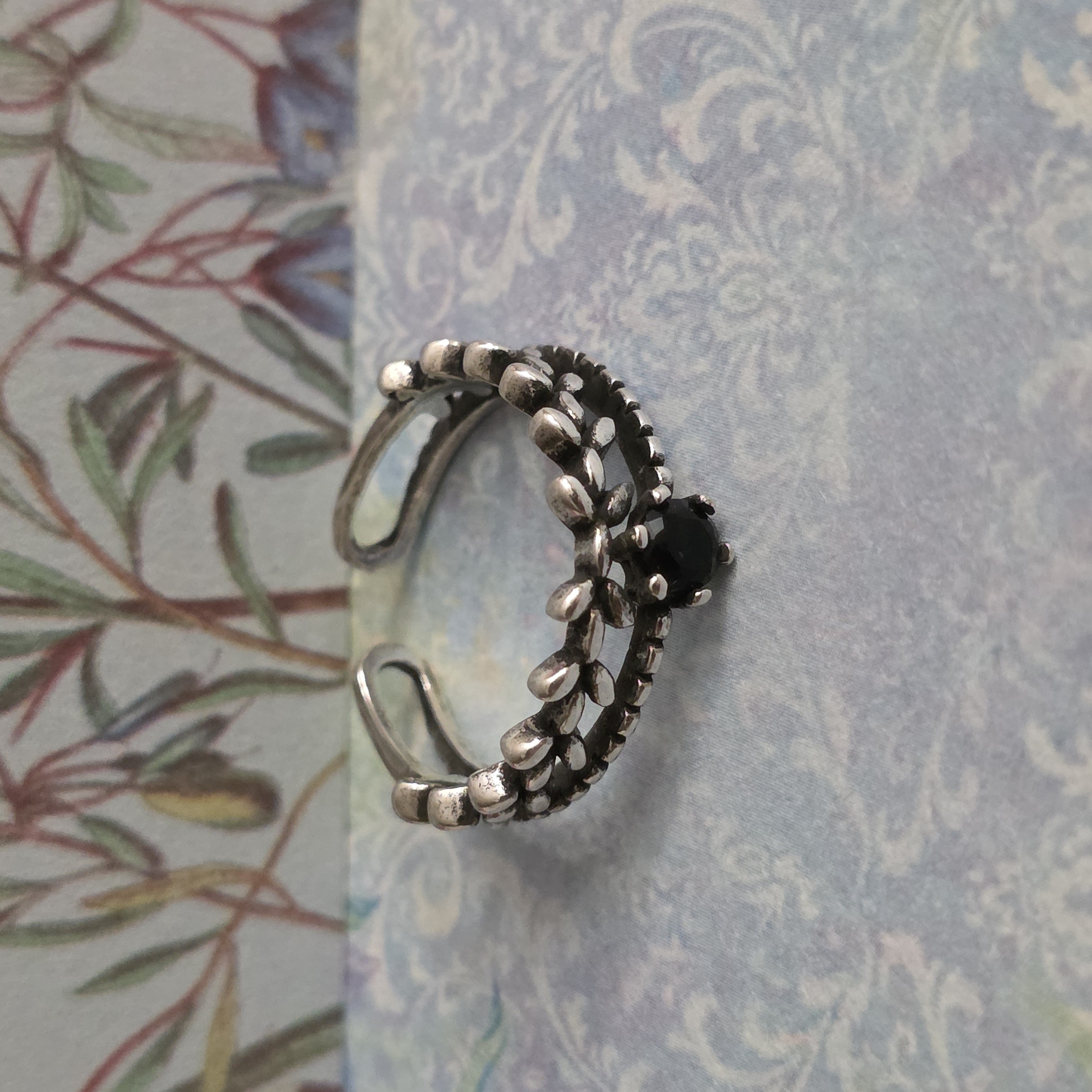Anillo Cuervo Real